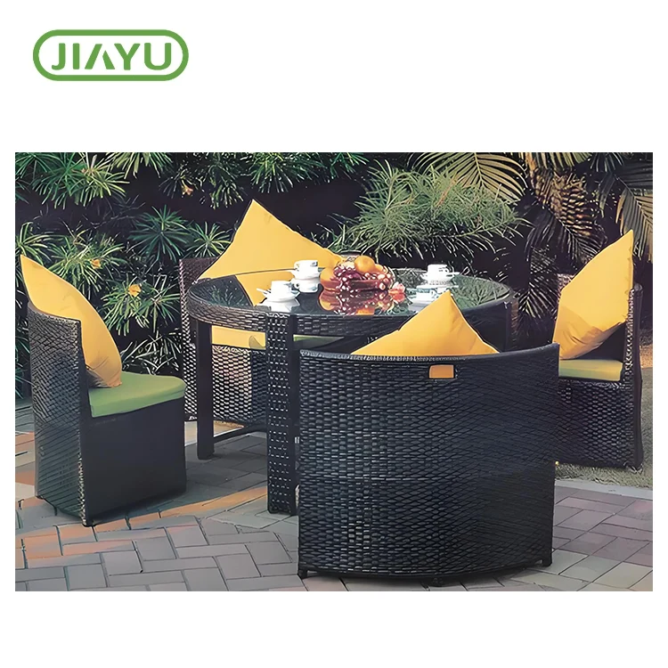 Watter kampstoel los jou gemaksprobleem op sonder om jou pakkie te verwoes?